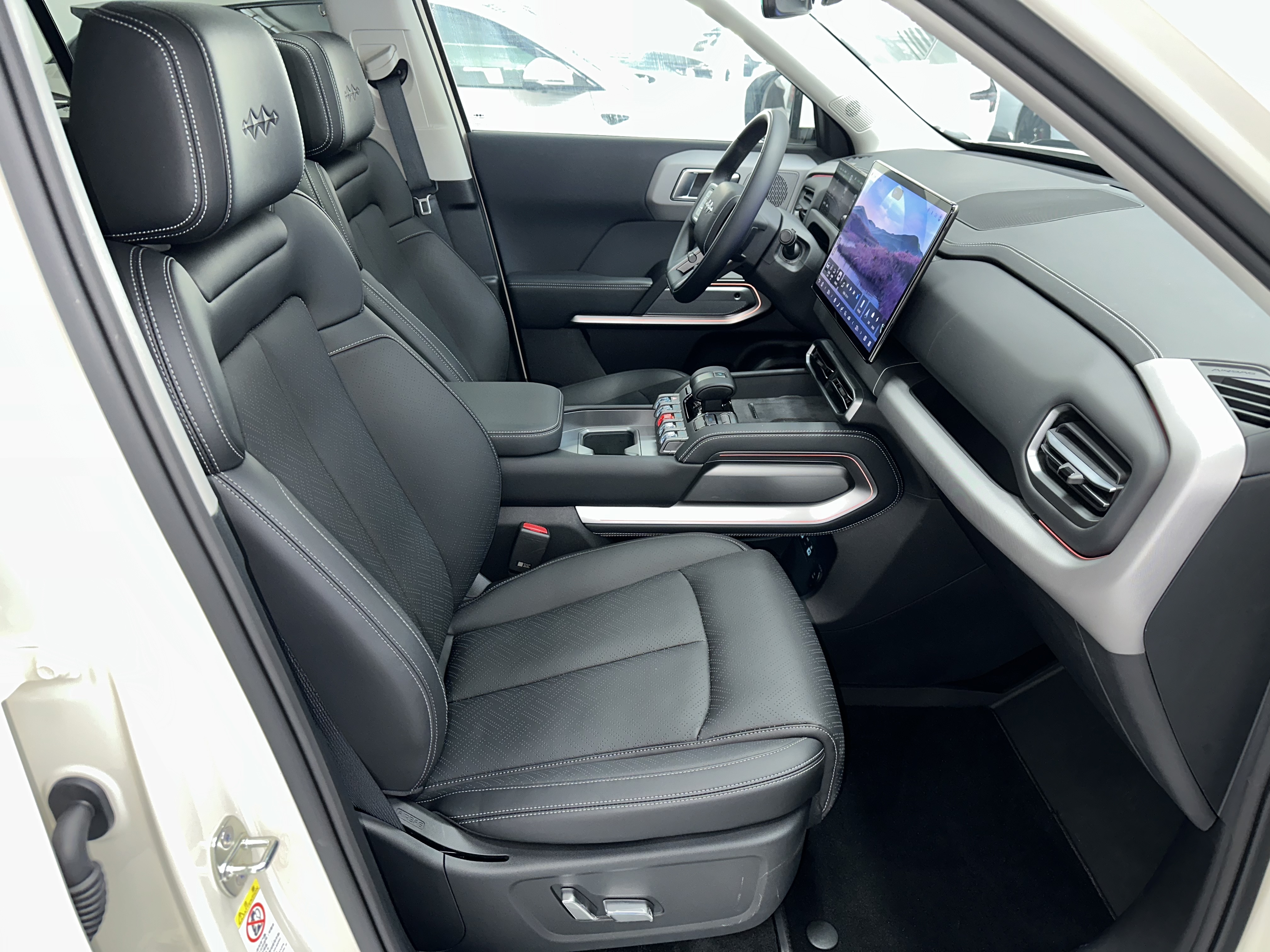 FangChengBao Tiger 3 2025 immagine di auto #10