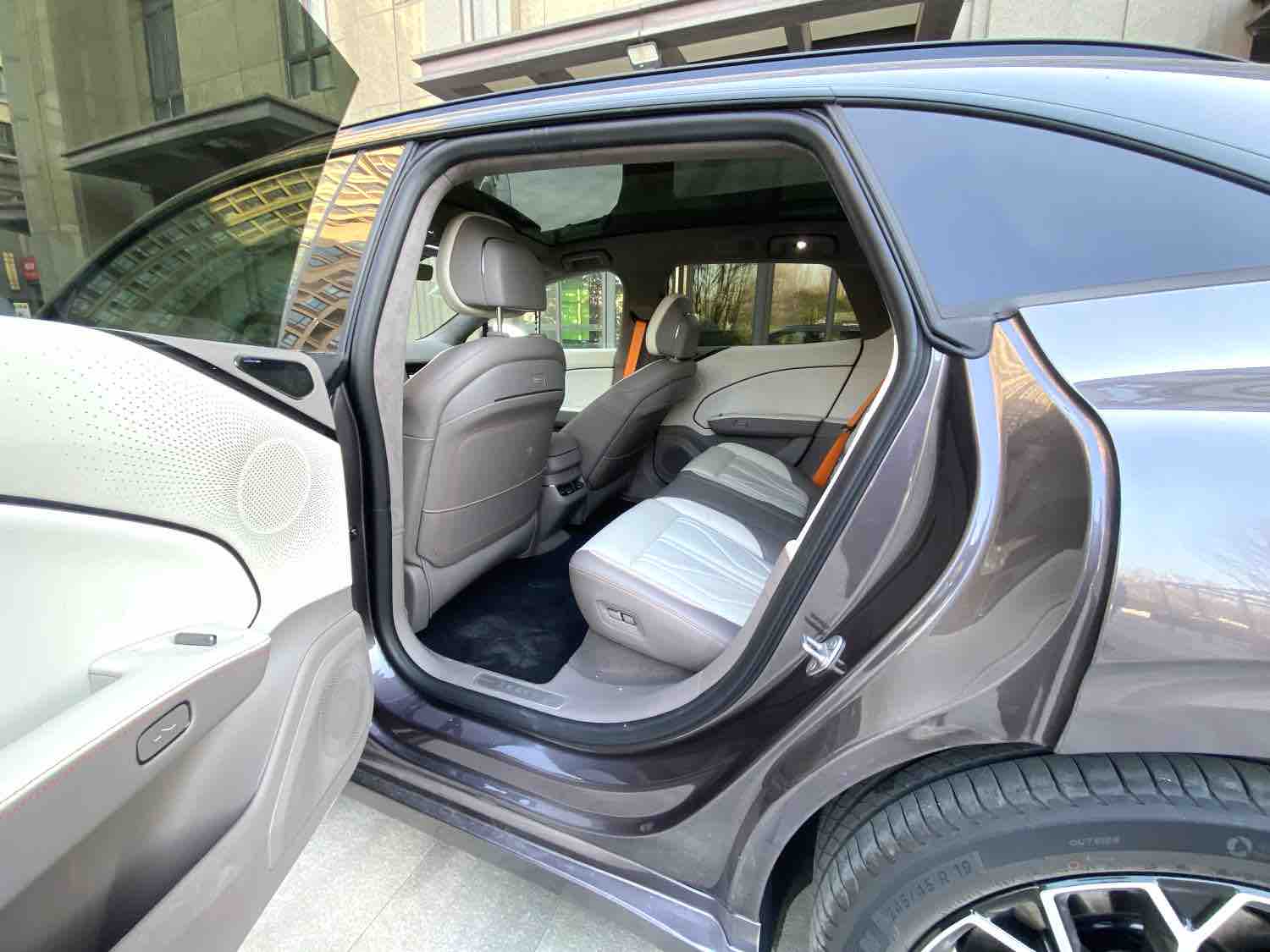 极氪 极氪007GT 2025 汽车图片 #6