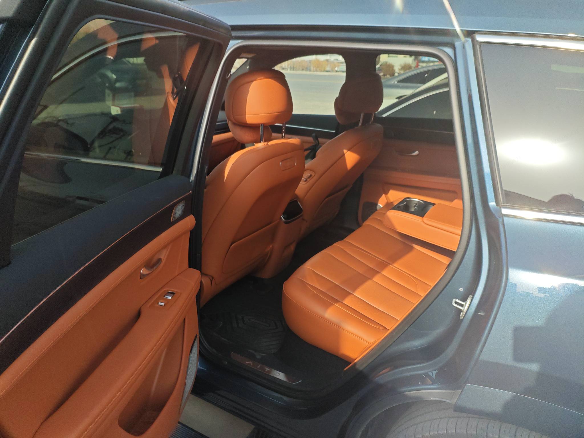 AITO 问界 问界M7 2024 汽车图片 #6