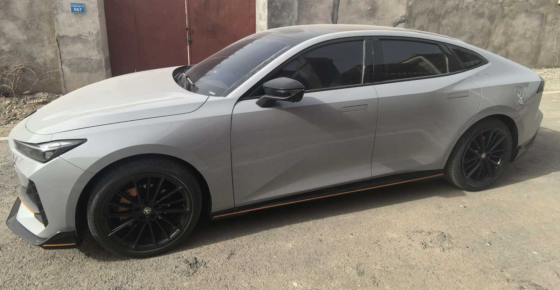 Changan UNI-V 2022 #3 Changan UNI-V 2022 car image #3