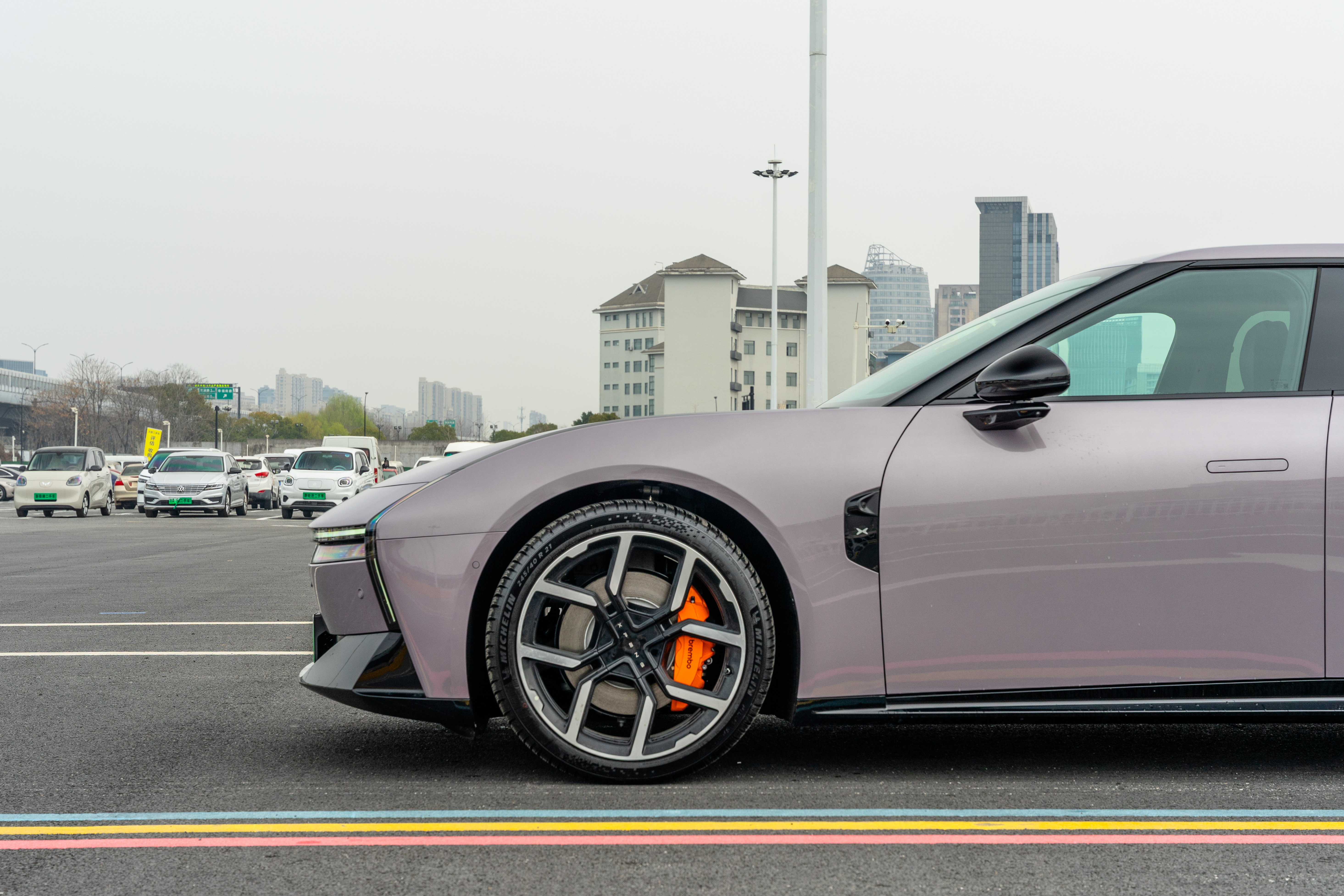 Xpeng P7 2025 صورة سيارة #4