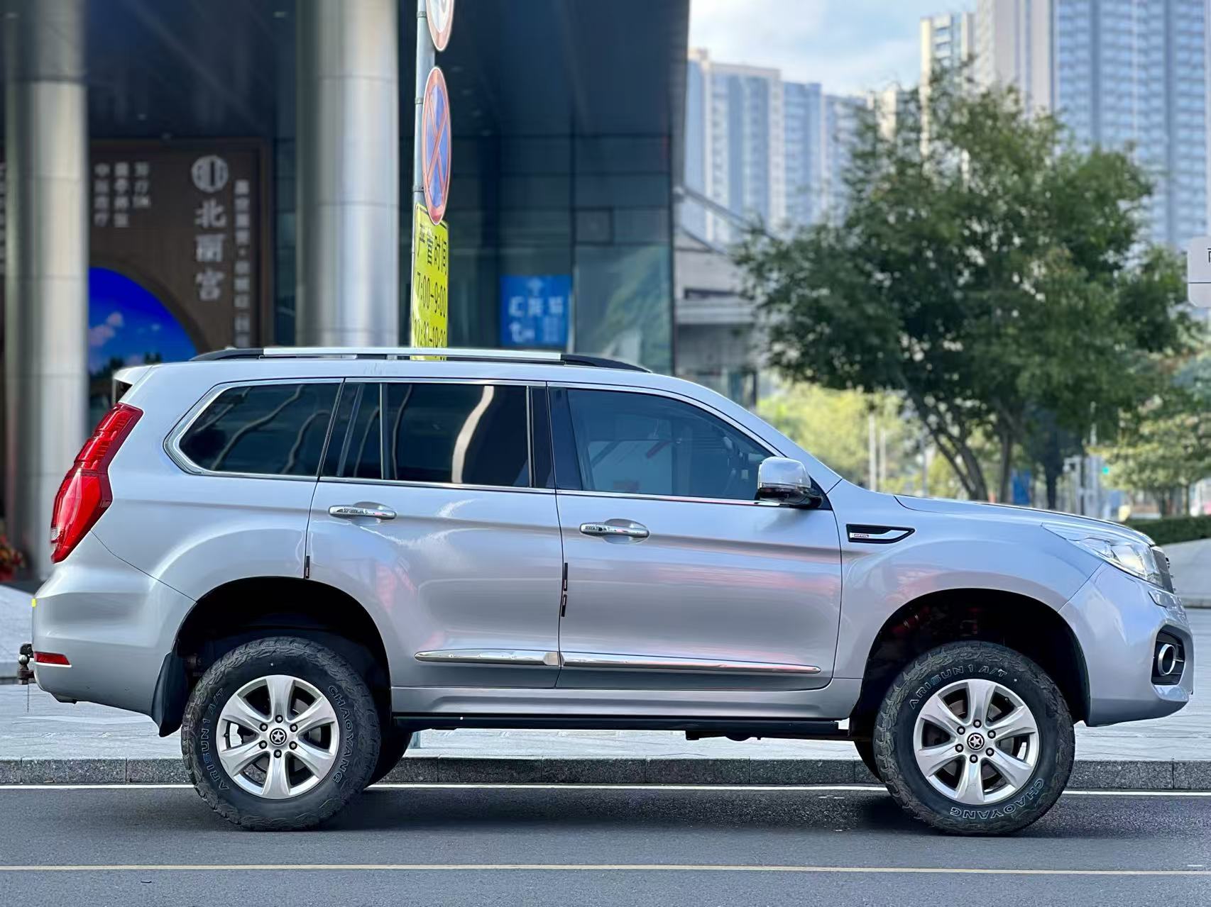 Haval H9 2018 car image #11