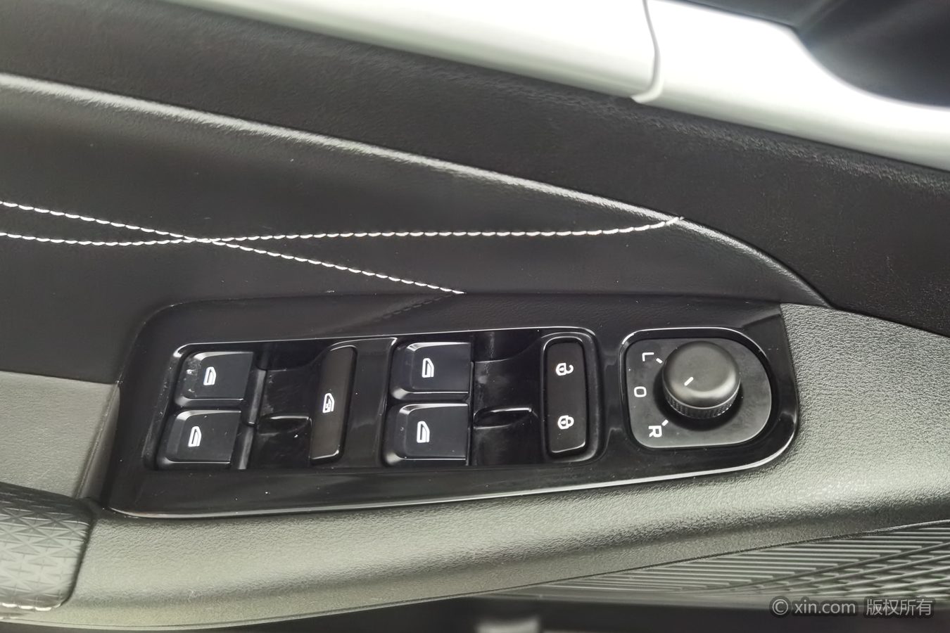 GEELY Emgrand 2025 car image #9