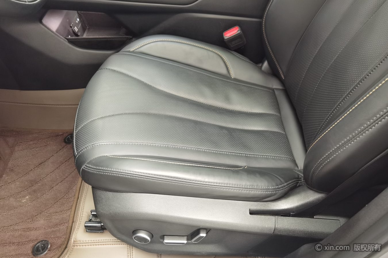 GEELY Monjaro 2024 car image #21