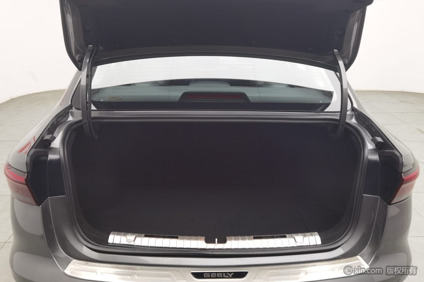 GEELY Emgrand 2025 car image #17