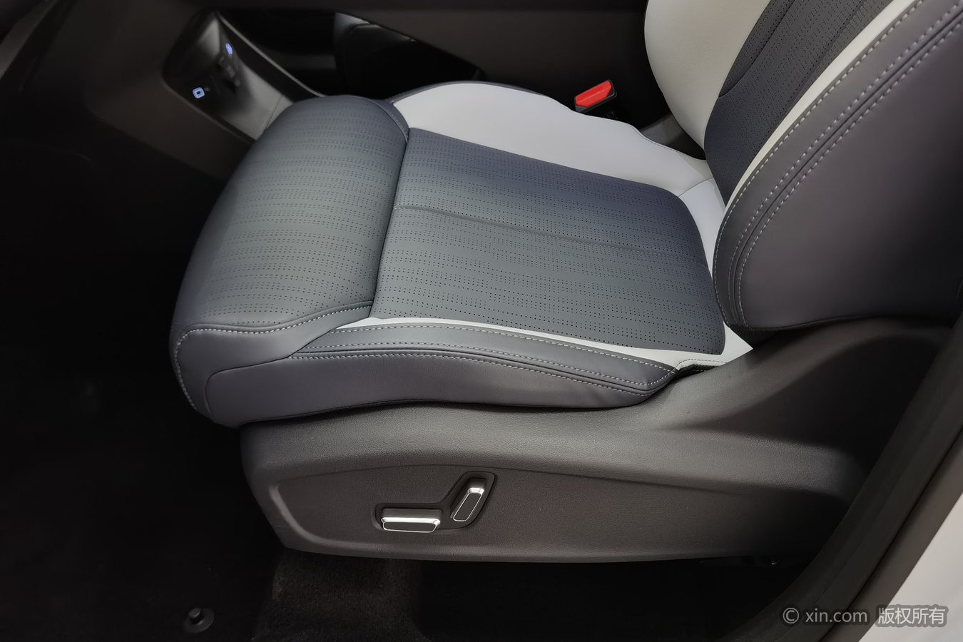 GEELY Boyue L 2024 #21 GEELY Boyue L 2024 imagen de coche #21
