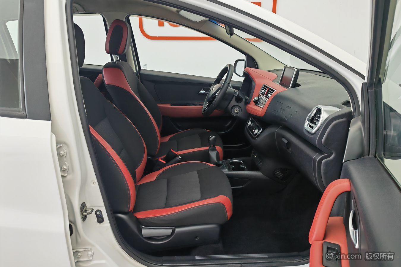 2017 #24 2017 car image #24