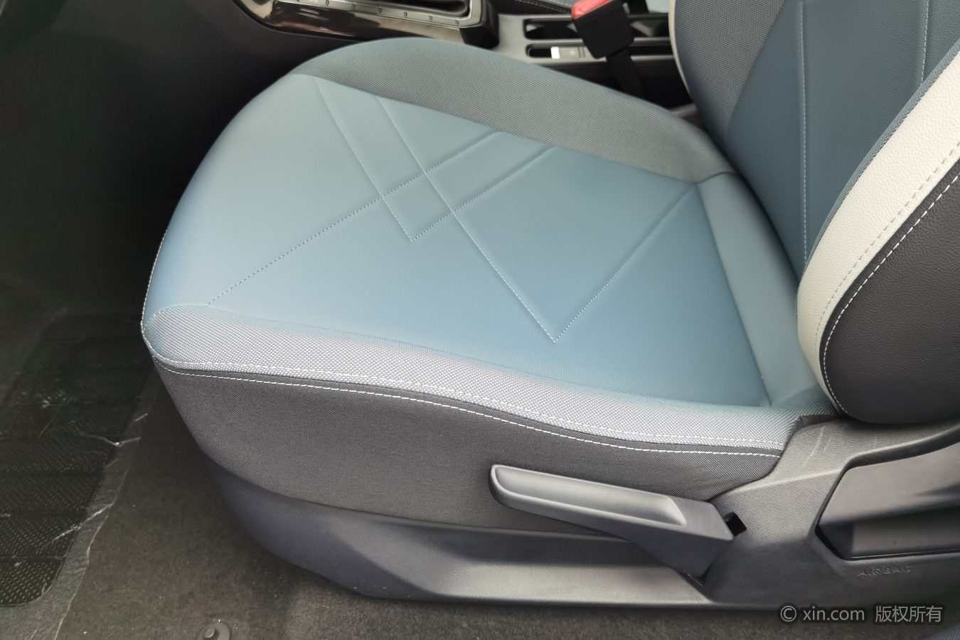 Volkswagen Lavida 2025 car image #21