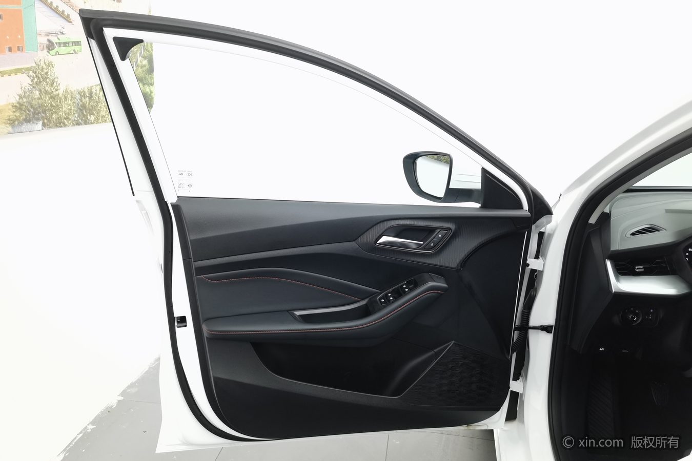 MG 5 2025 immagine di auto #8