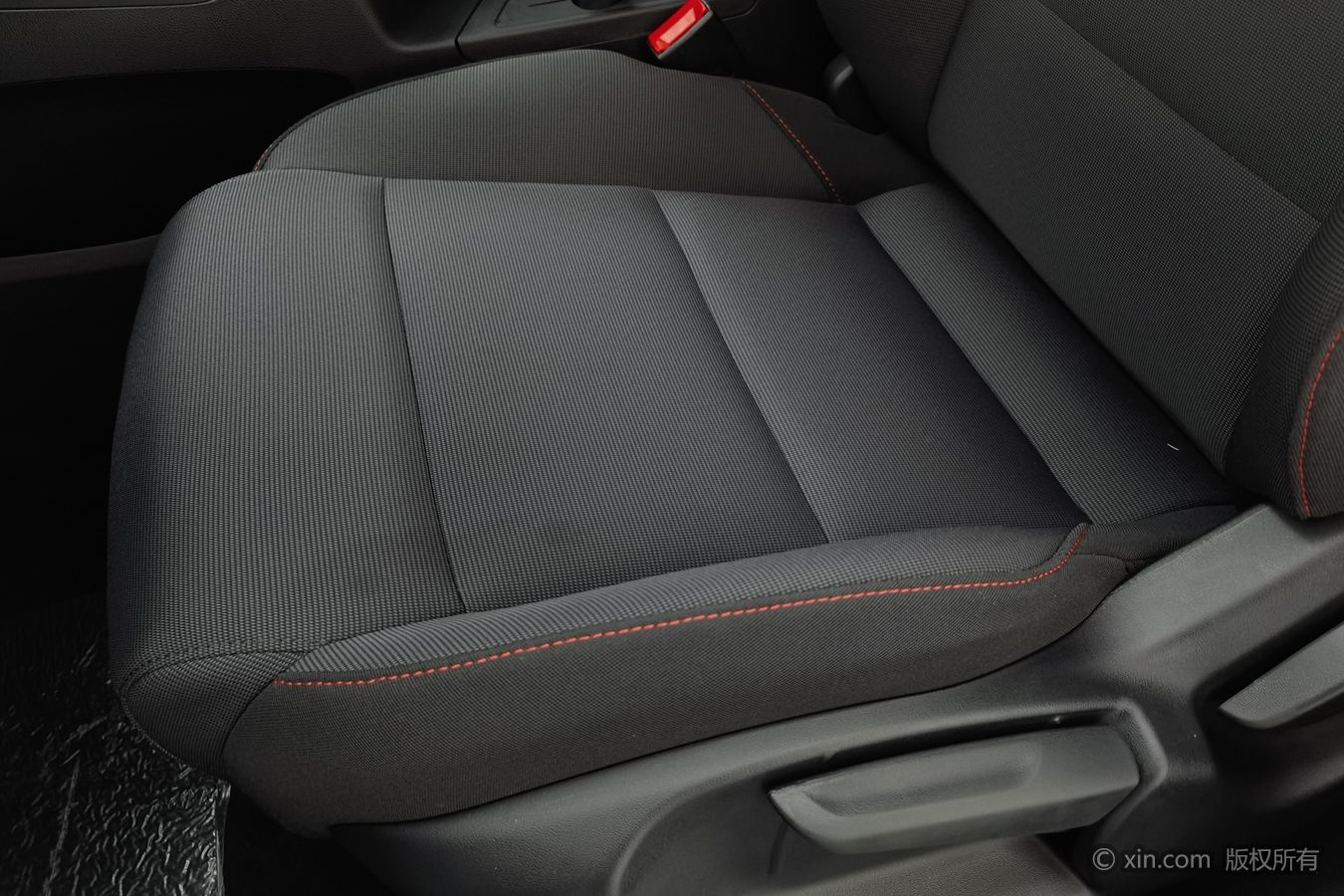 MG 5 2025 immagine di auto #21