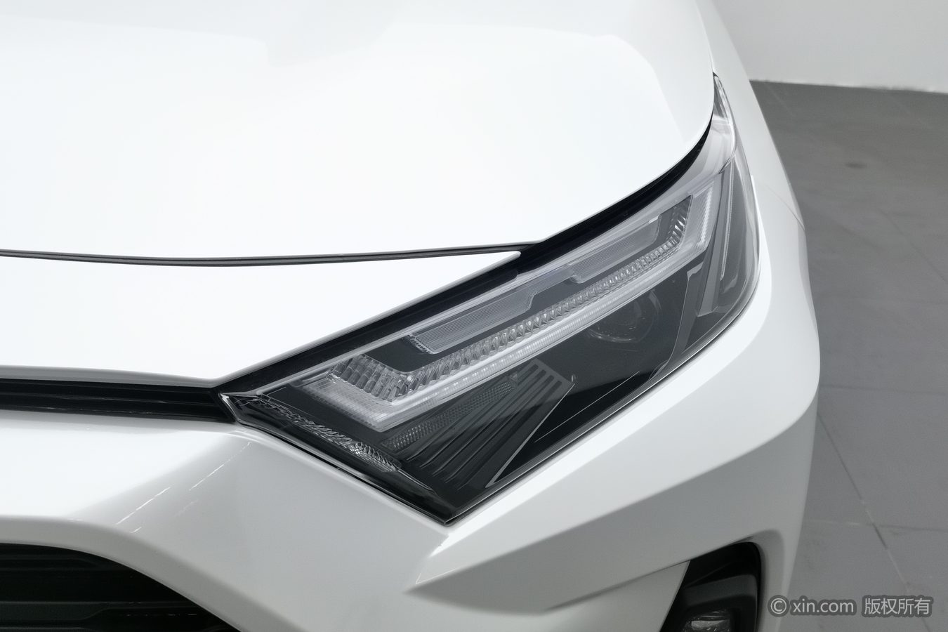 Toyota RAV4 2023 #6 Toyota RAV4 2023 car image #6
