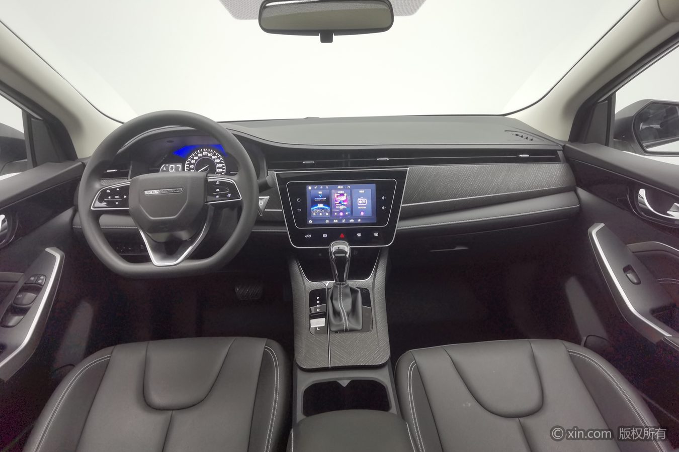 2025 car image #12