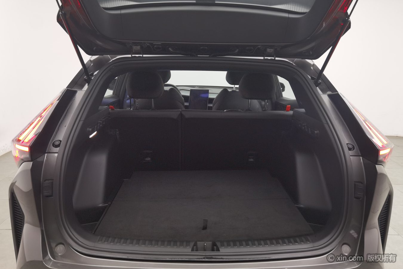 GEELY Boyue 2024 immagine di auto #17