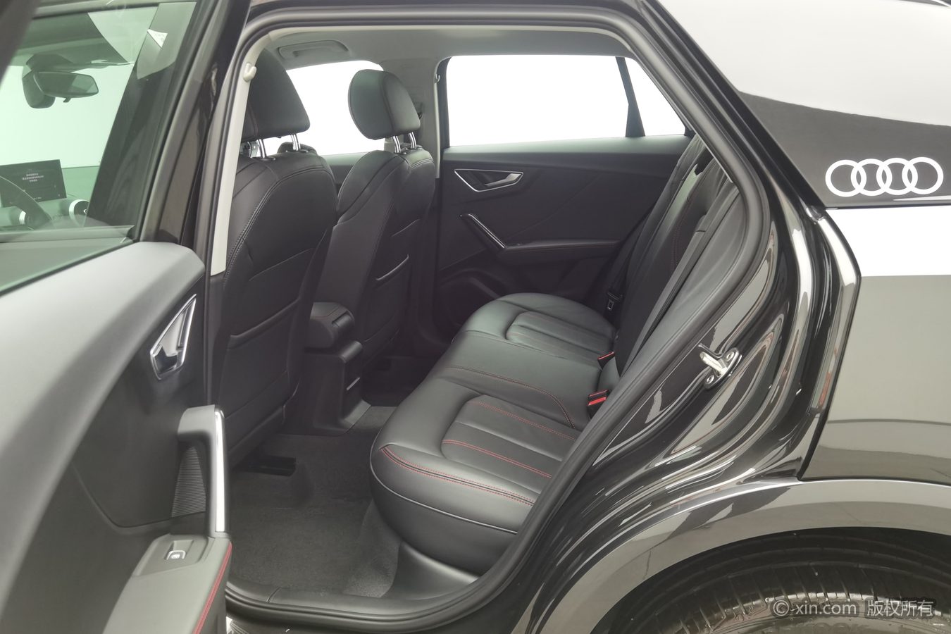 Audi Q2L 2024 #16 Audi Q2L 2024 car image #16