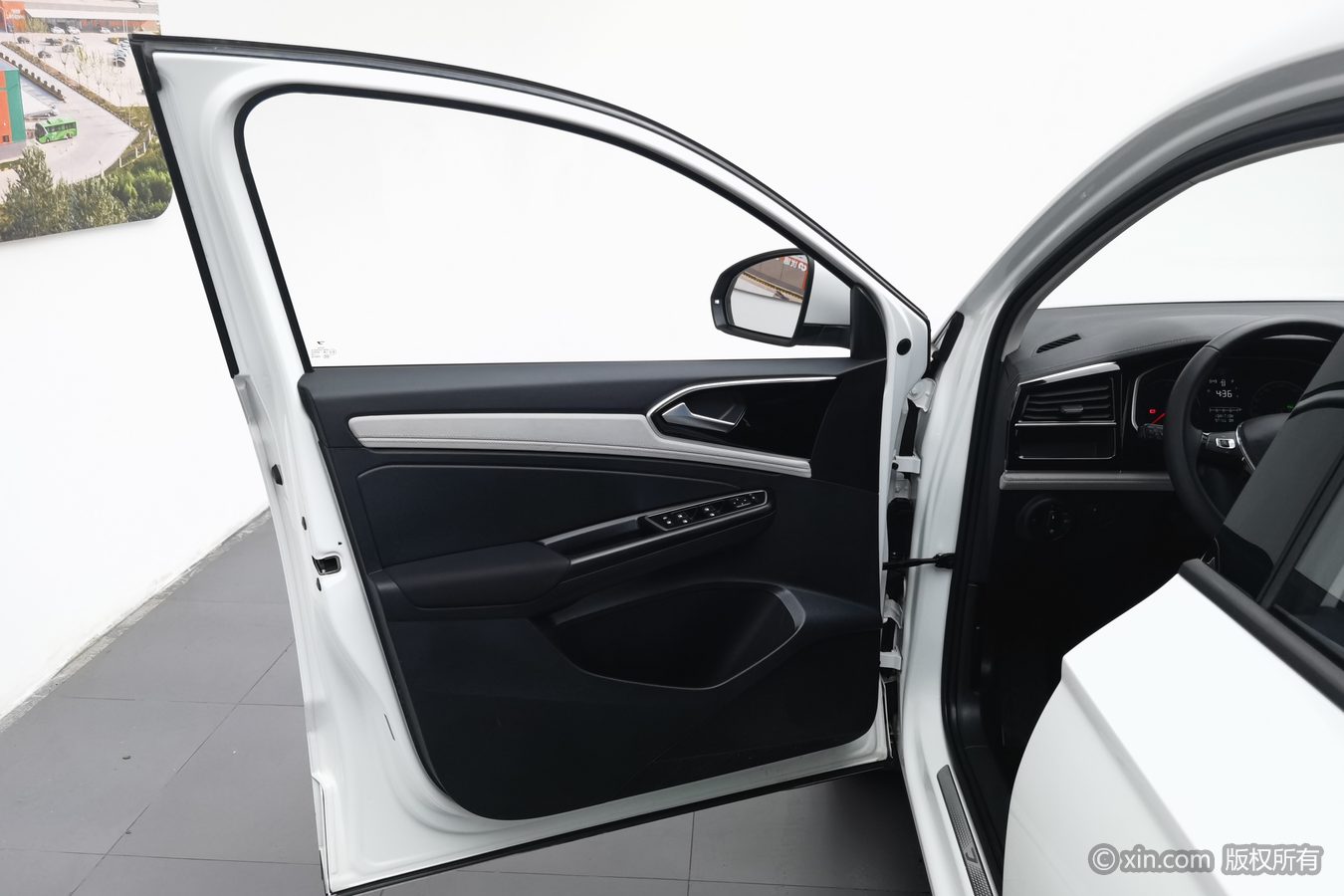 Jetta VS5 2025 car image #8
