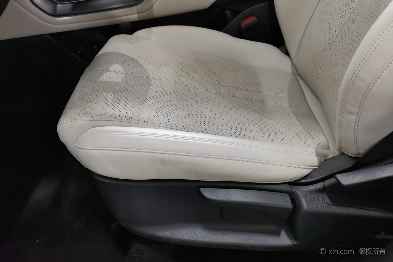 BYD YuanUP 2024 #21 BYD YuanUP 2024 car image #21