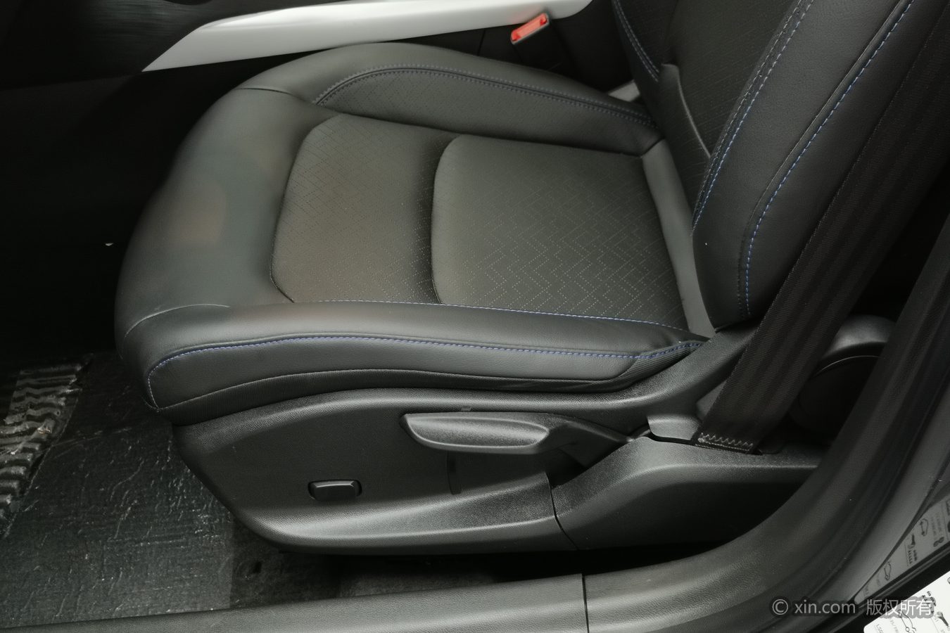 Chevrolet Monza 2024 car image #21