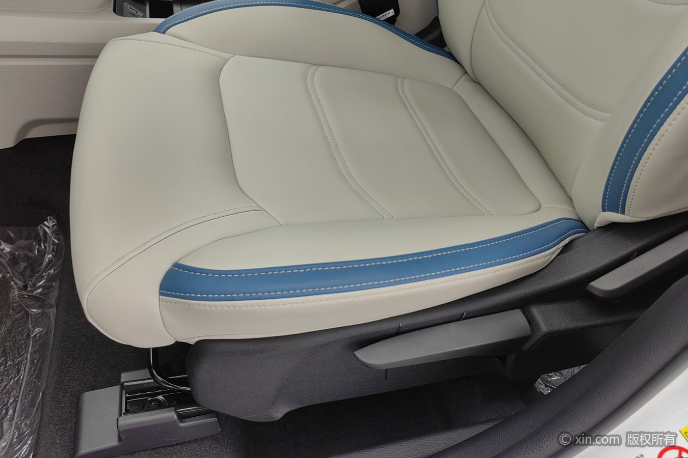 BYD Yuan Pro 2023 #21 BYD Yuan Pro 2023 car image #21