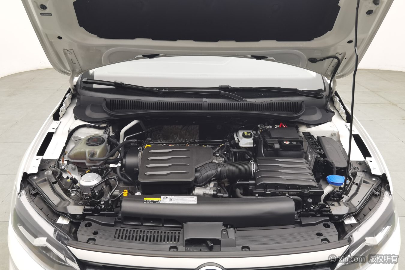 Volkswagen Polo 2022 car image #18