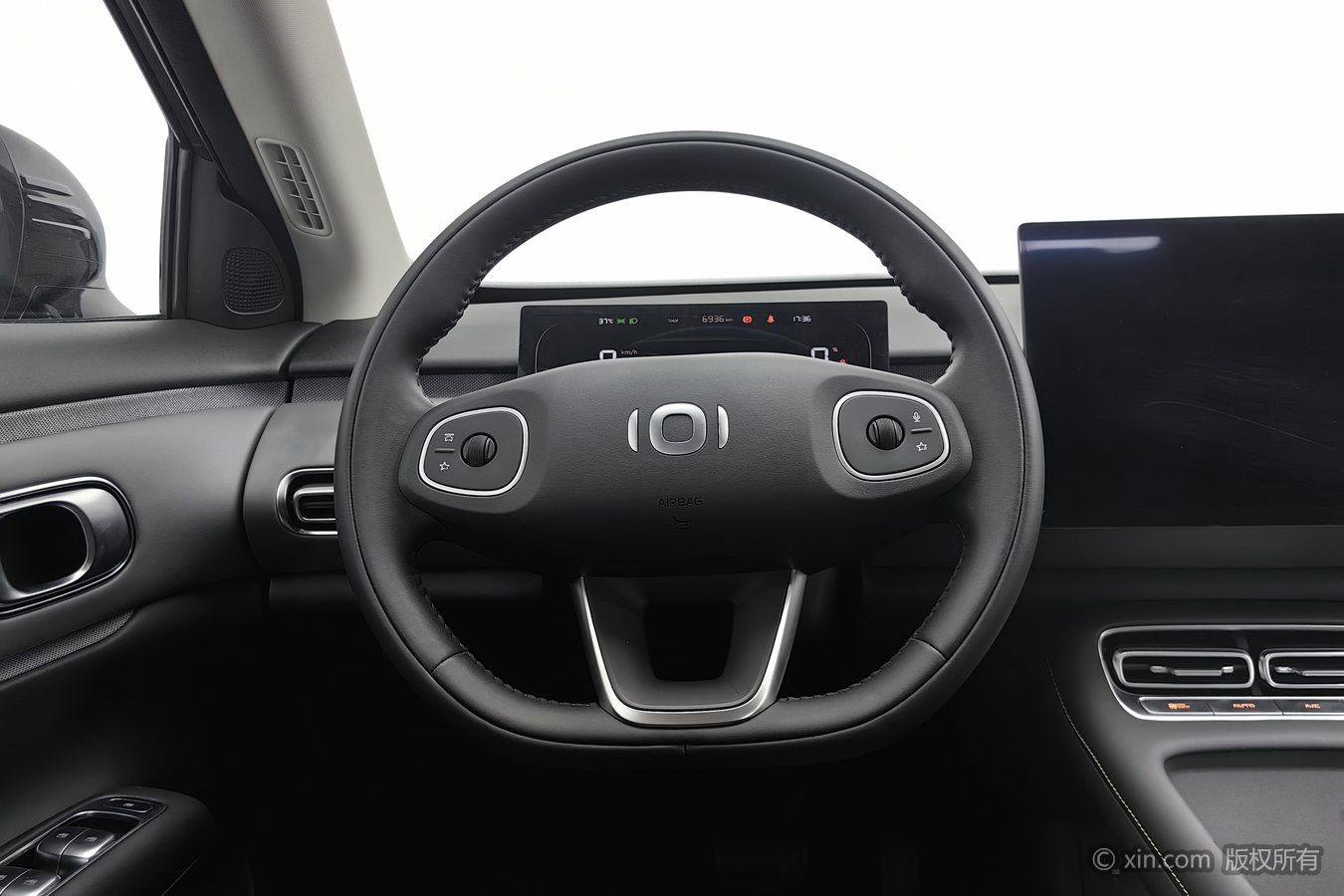 2026 #11 2026 car image #11