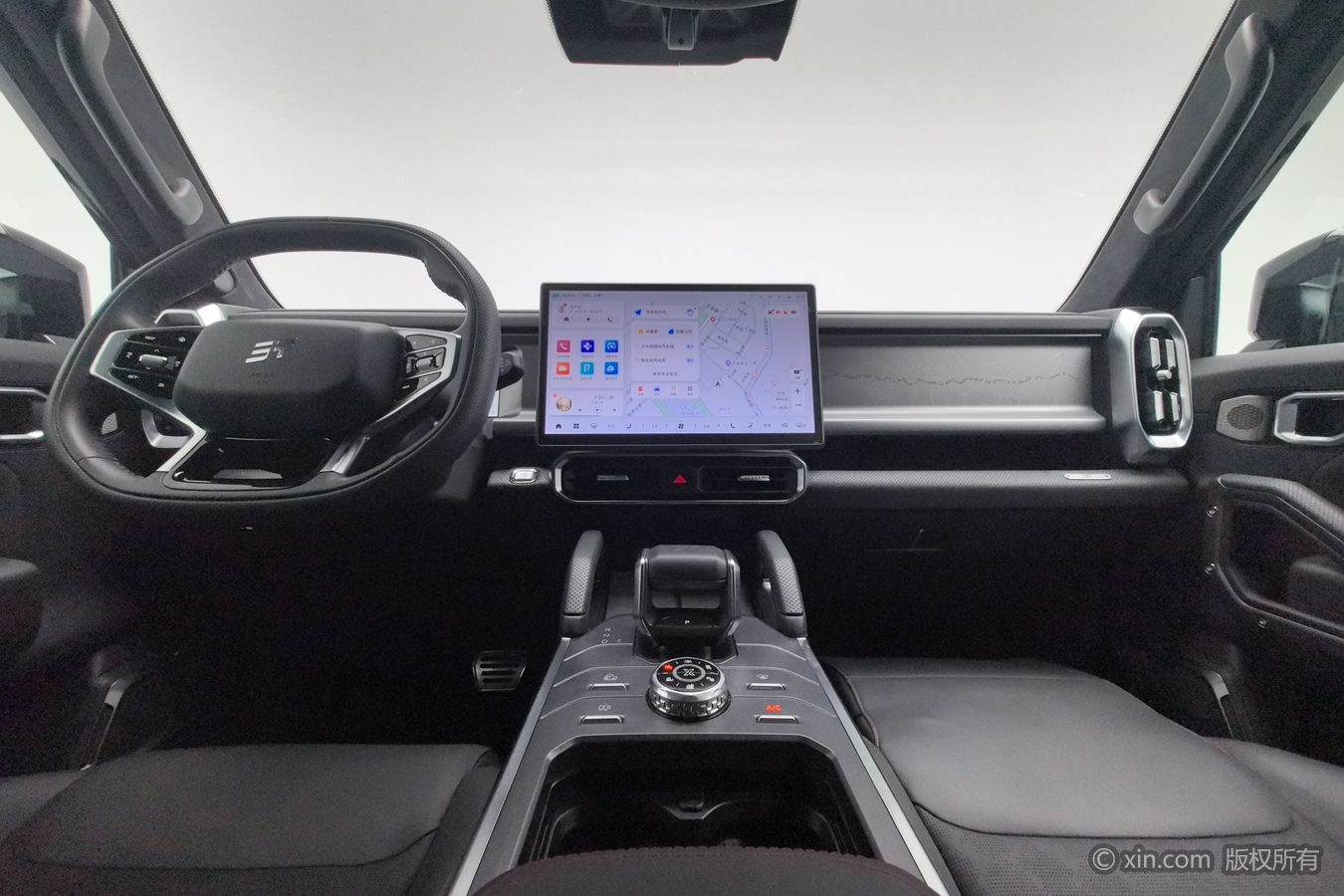 Jetour Traveller 2024 car image #12