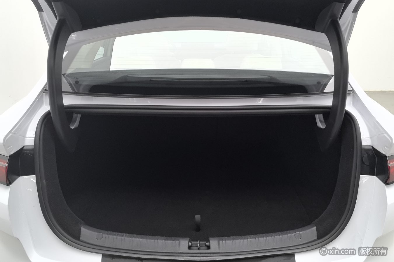 BYD Qin L 2025 #17 BYD Qin L 2025 car image #17