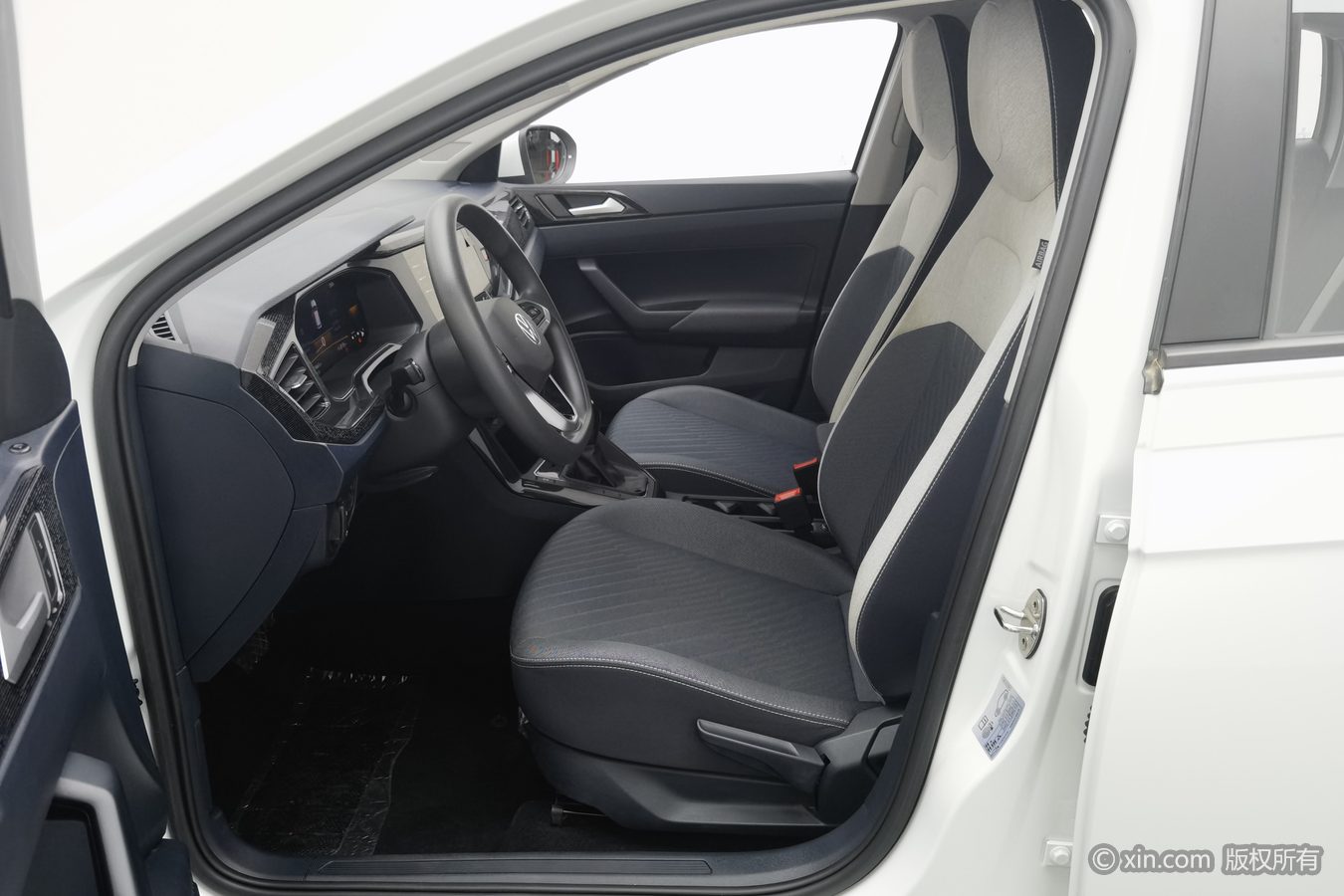 Volkswagen Lavida 2025 car image #10