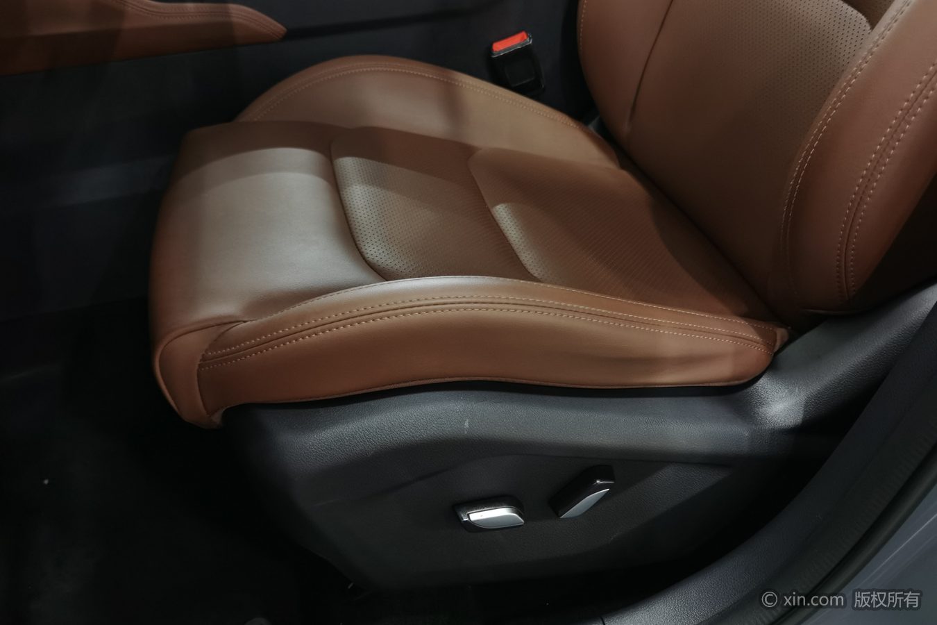 GEELY Vision X6 2024 #21 GEELY Vision X6 2024 car image #21
