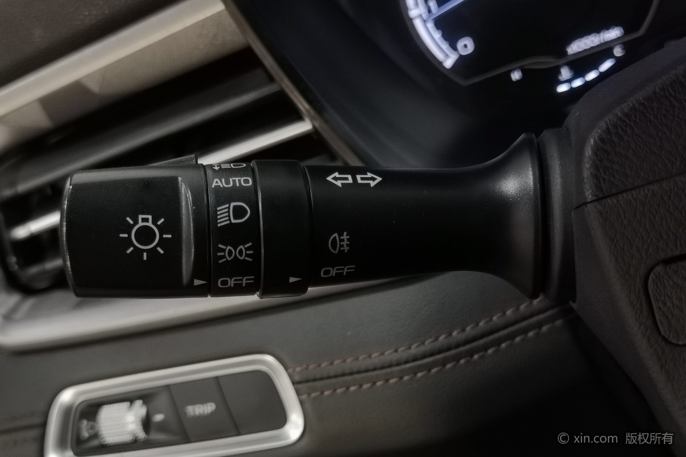 GEELY Vision X6 2024 #22 GEELY Vision X6 2024 car image #22