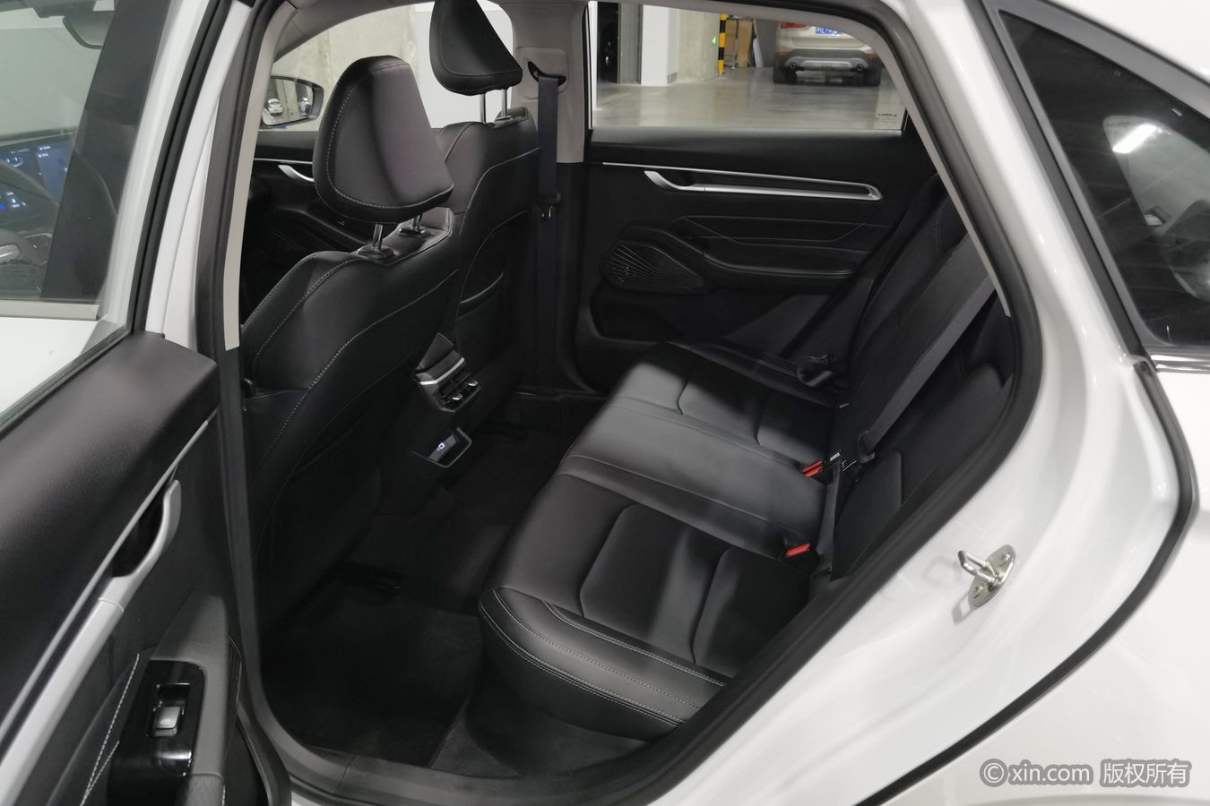 GEELY Emgrand 2025 #16 GEELY Emgrand 2025 изображение автомобиля #16
