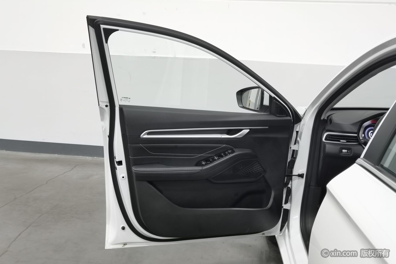 GEELY Emgrand 2025 #8 GEELY Emgrand 2025 изображение автомобиля #8