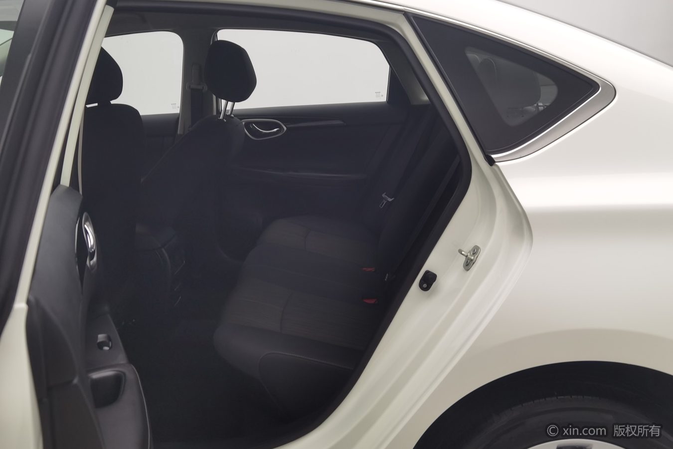 Nissan Sylphy 2025 car image #16