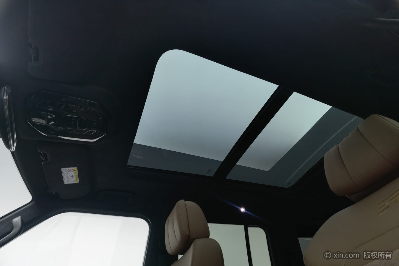 Jetour Traveller 2023 car image #15
