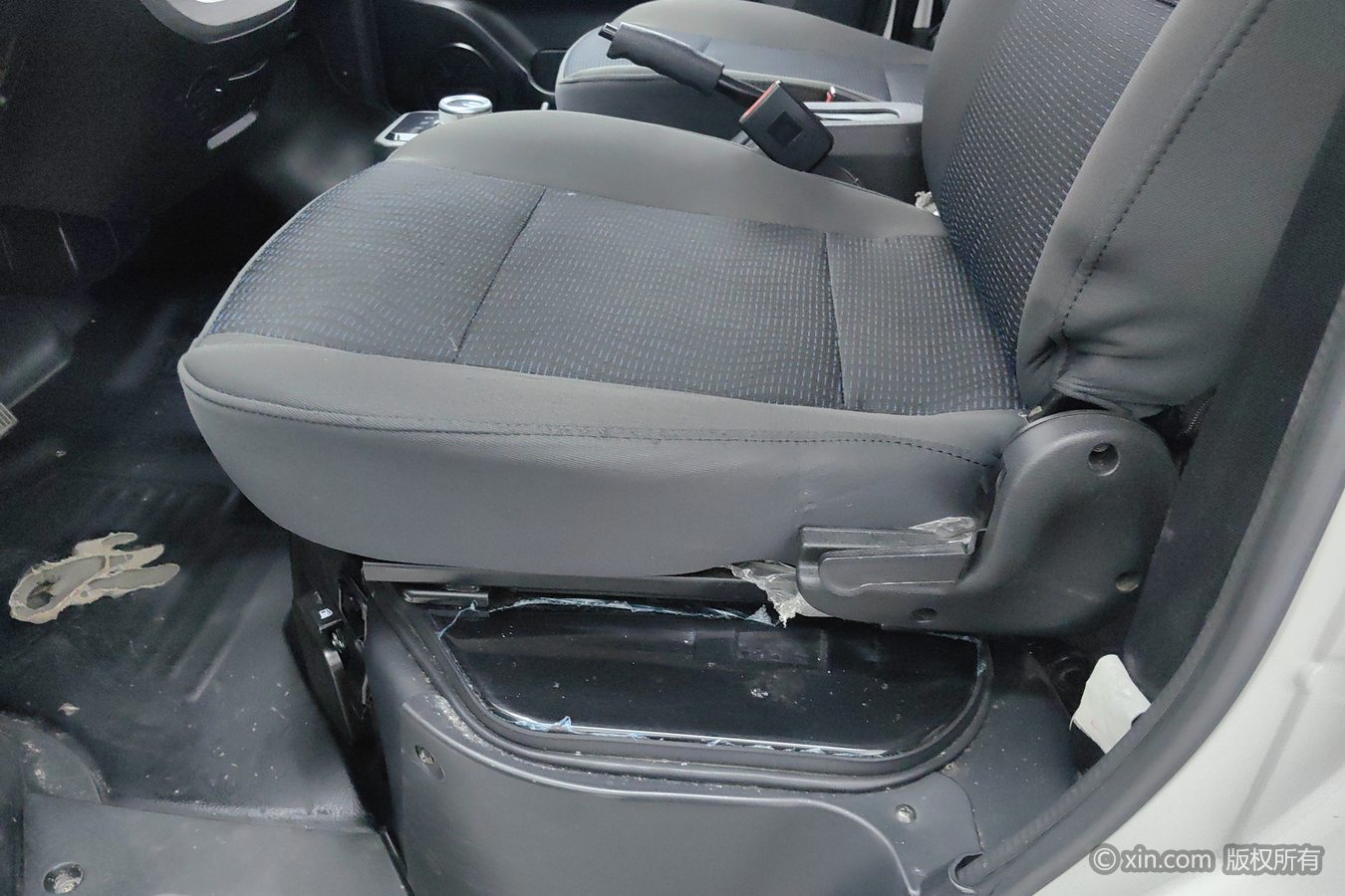 2025 car image #21