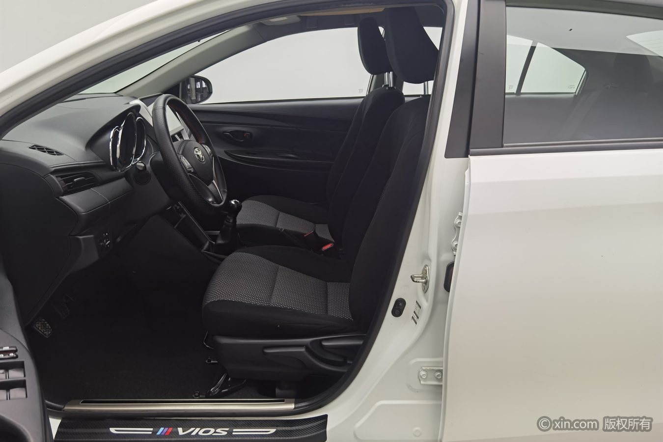 Toyota Vios 2018 car image #10