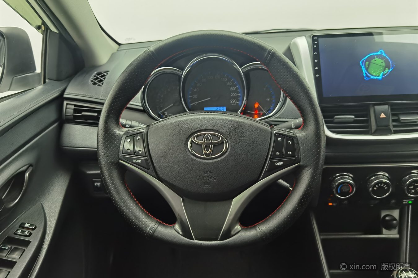 Toyota Vios 2018 car image #11
