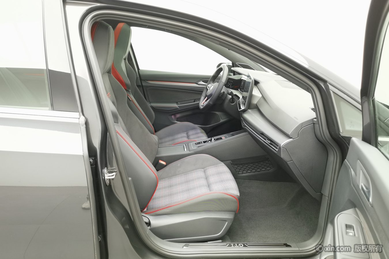 Volkswagen GolfGTI 2025 car image #24