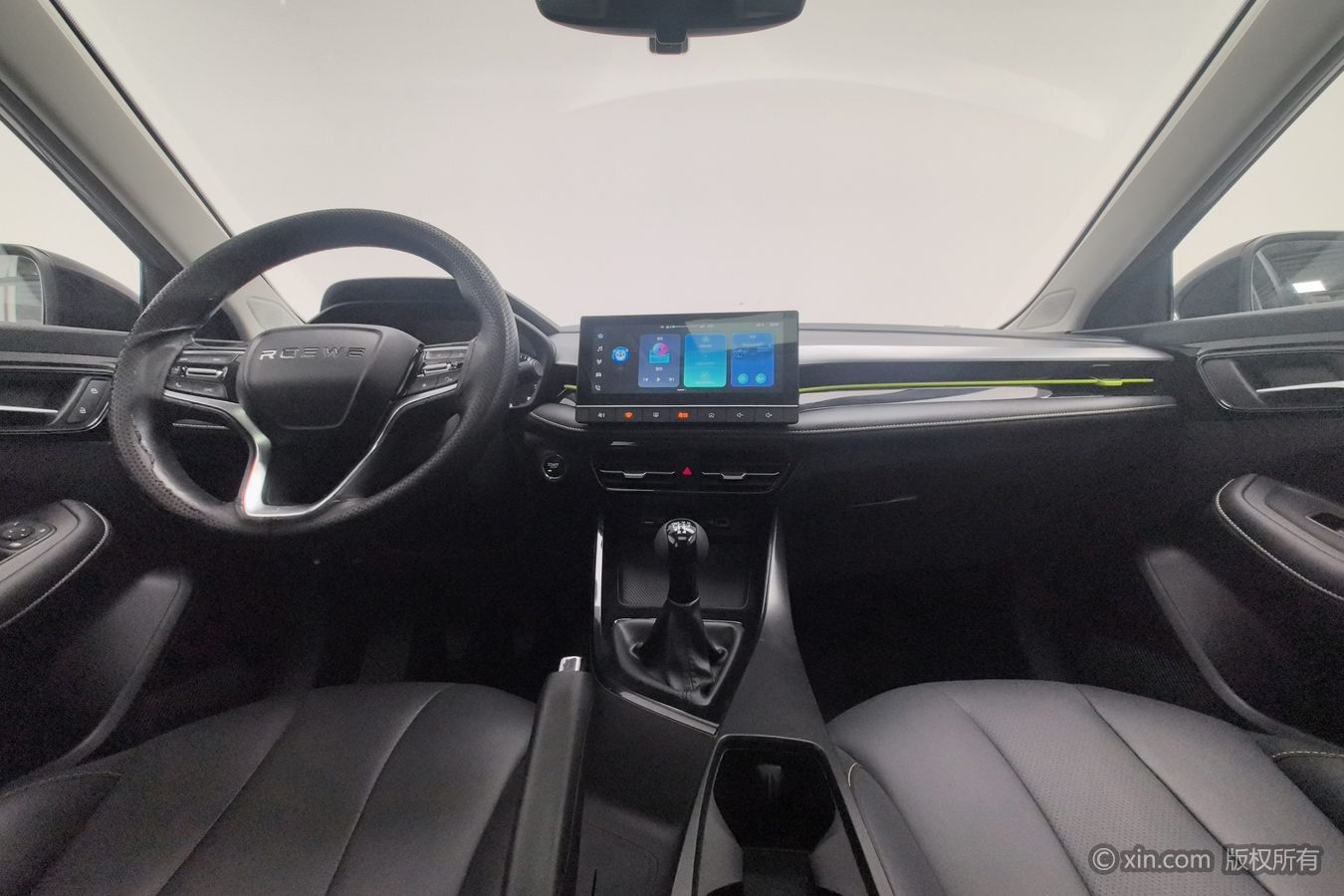 Roewe i5 2023 #12 Roewe i5 2023 car image #12