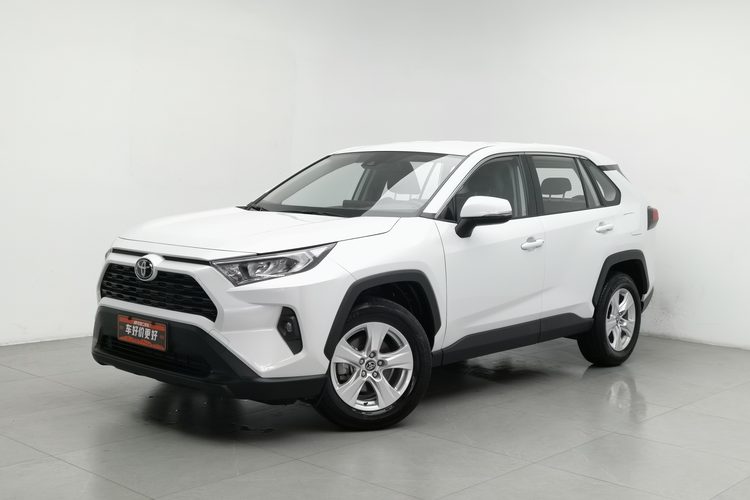 Toyota RAV4 2024 صورة سيارة 
