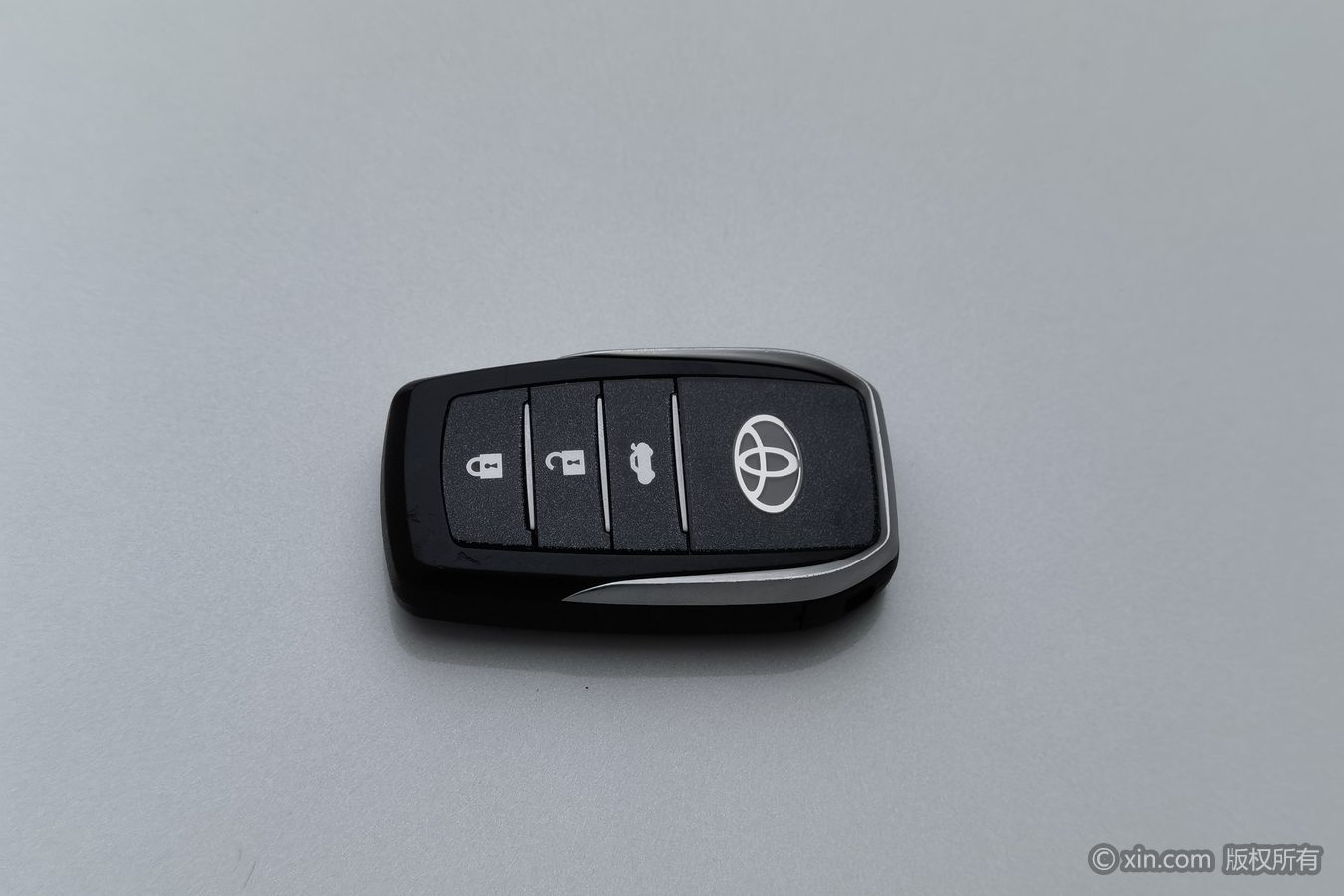 Toyota RAV4 2024 #20 Toyota RAV4 2024 صورة سيارة #20
