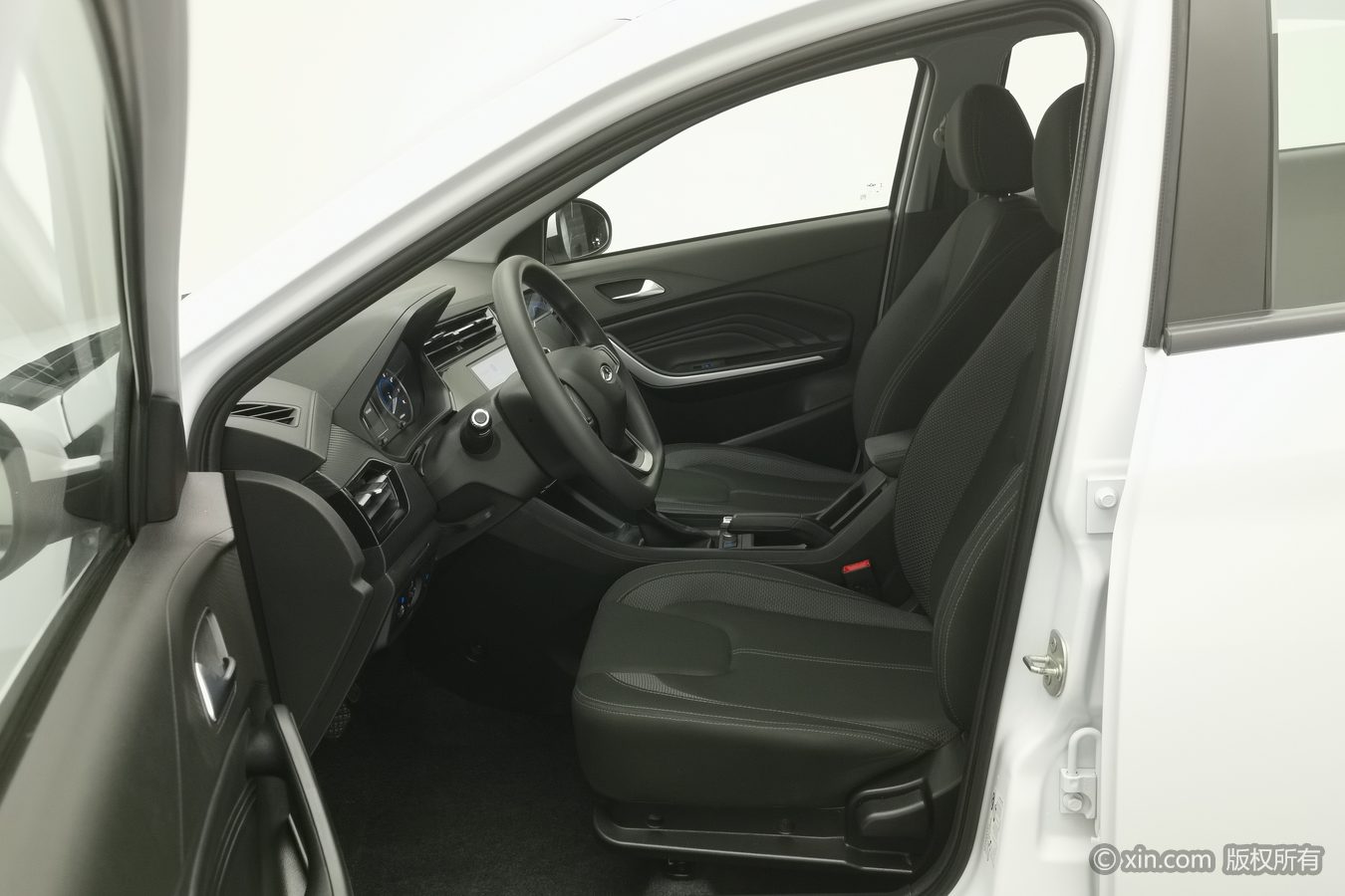 Chery Tiggo 3x 2024 #10 Chery Tiggo 3x 2024 car image #10