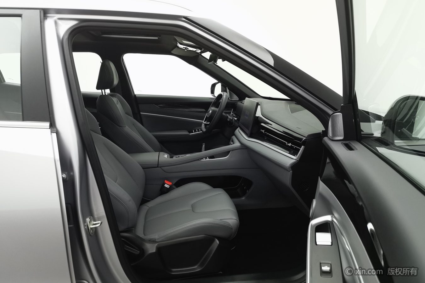 GEELY Boyue 2026 #24 GEELY Boyue 2026 صورة سيارة #24