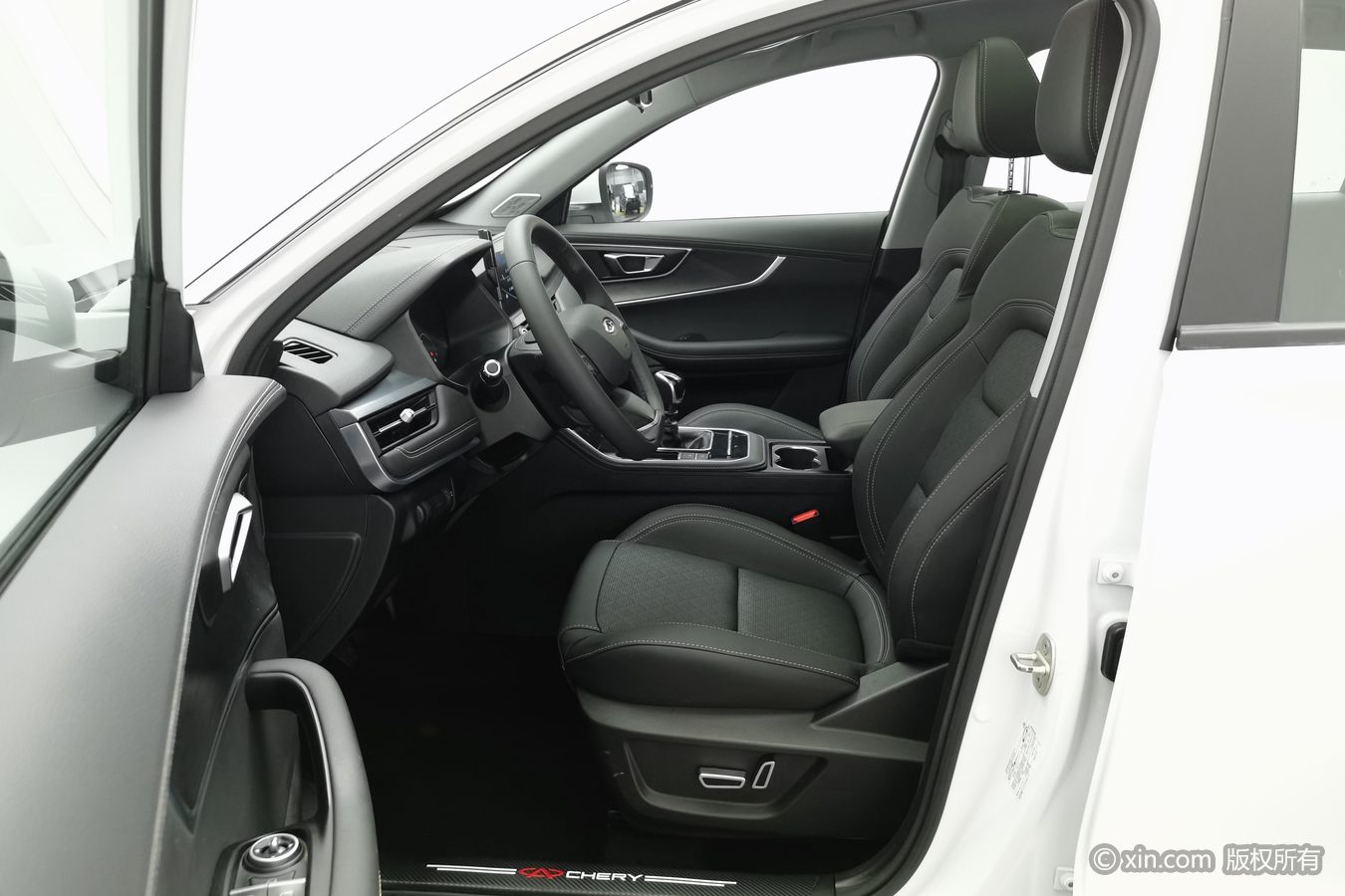 Chery Tiggo 8 2025 immagine di auto #10