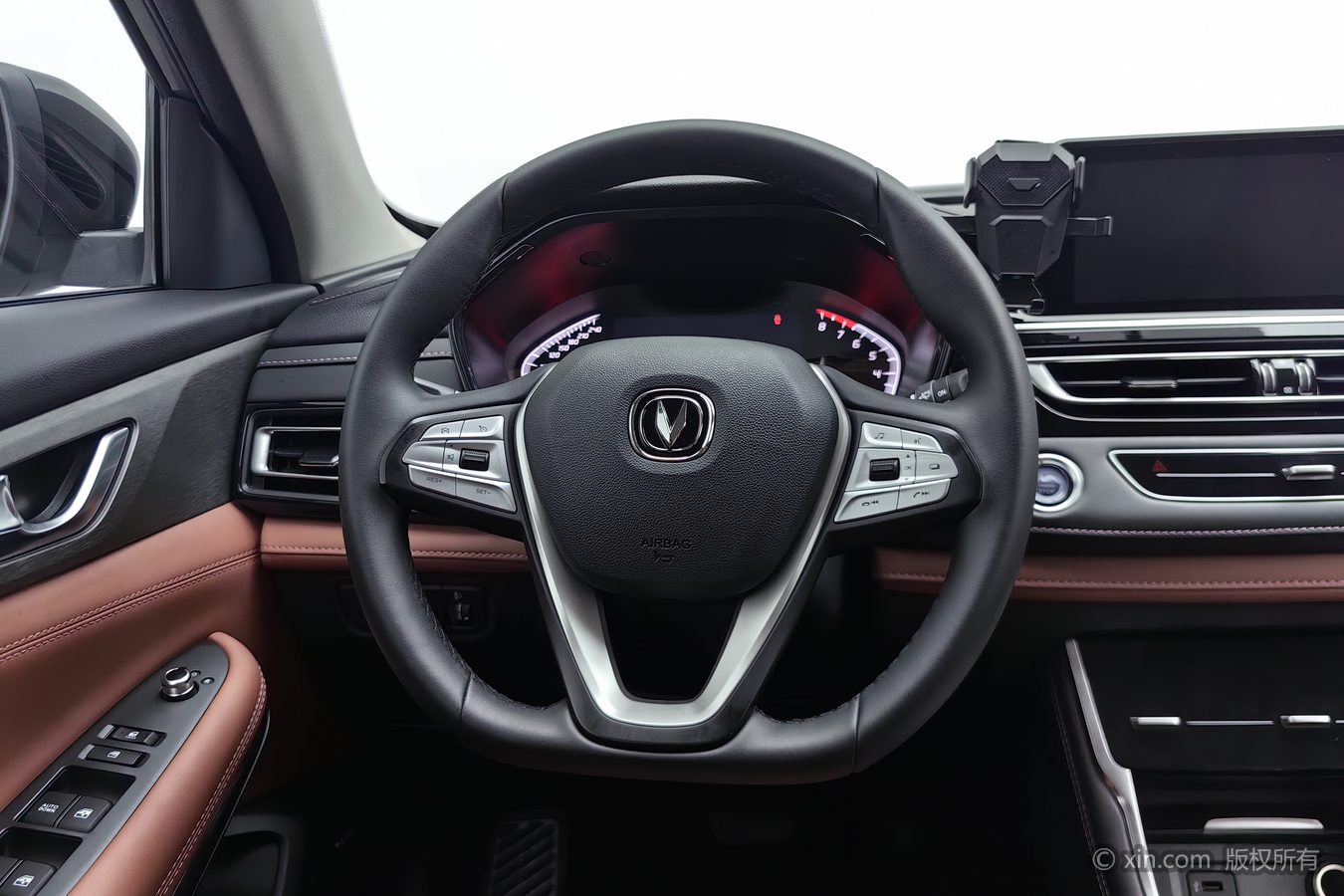 Changan CS75 2025 car image #11