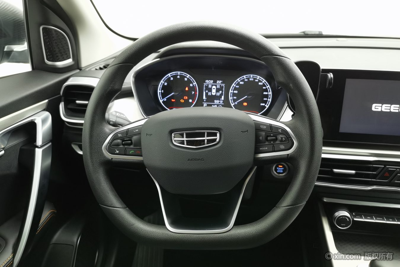 GEELY Coolray 2024 #11 GEELY Coolray 2024 car image #11