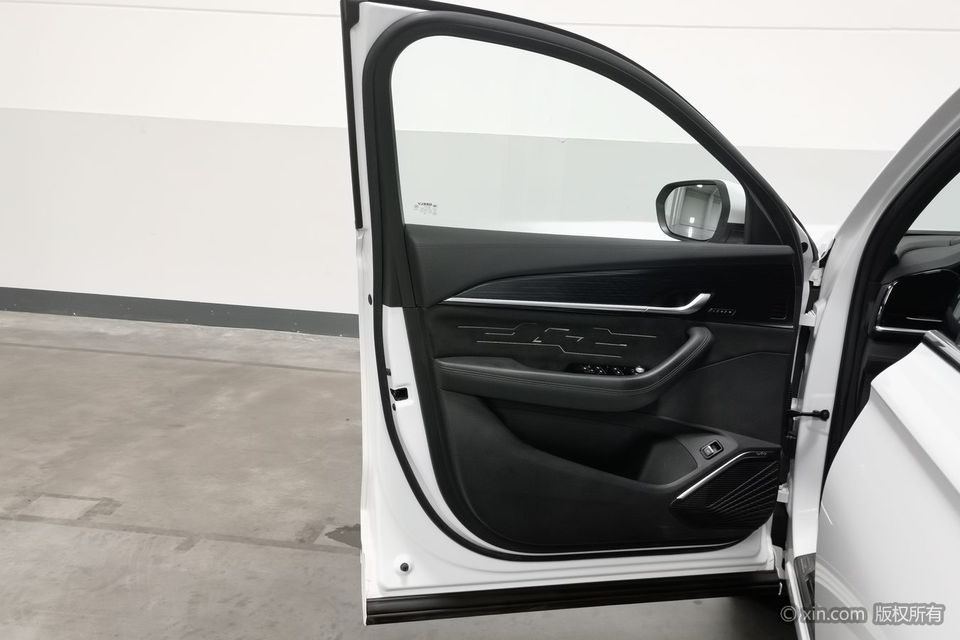 GEELY Monjaro 2024 car image #8