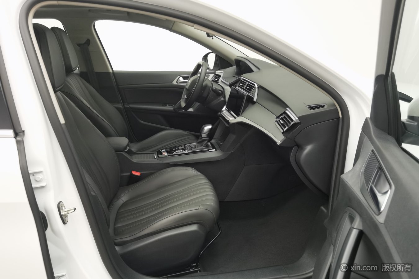 Peugeot 408 2024 immagine di auto #24