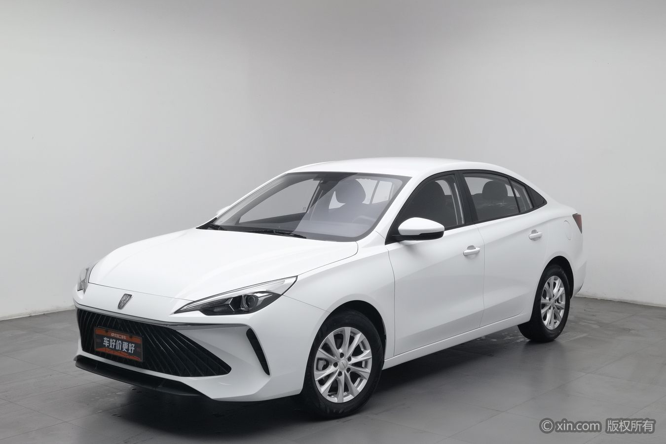 Roewe i5 2025 car image #2