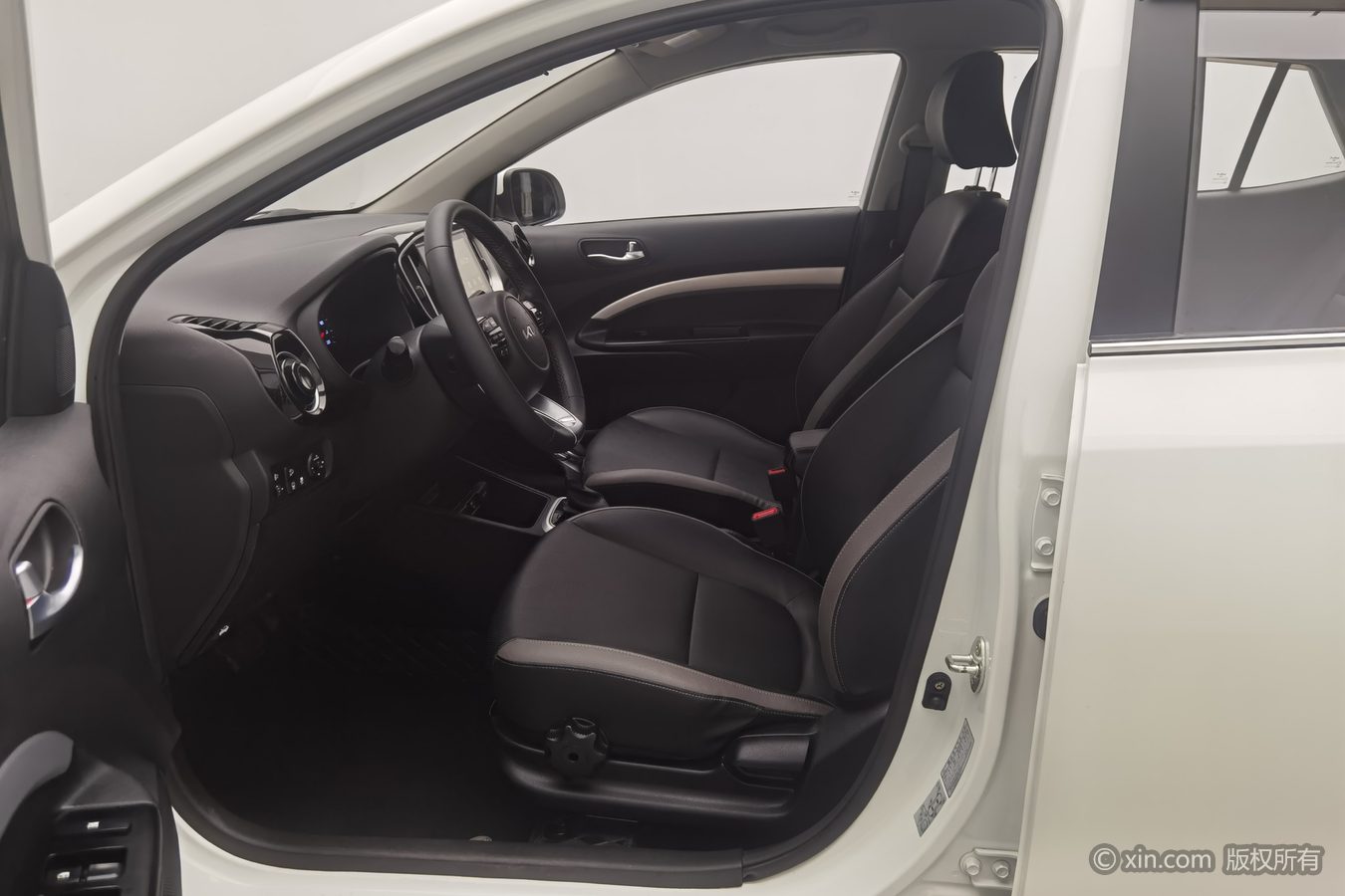 Kia KX1 2025 изображение автомобиля #10