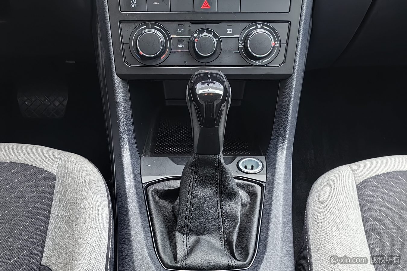 Volkswagen Tharu 2025 #14 Volkswagen Tharu 2025 صورة سيارة #14
